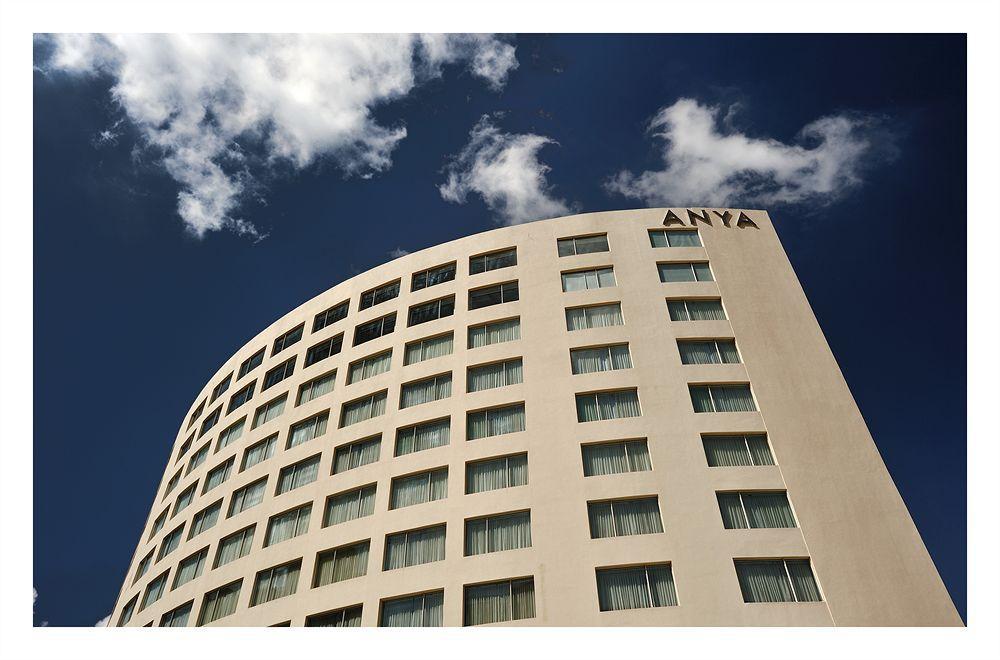 The Anya Hotel-Golf Course Road Gurgaon Exteriör bild