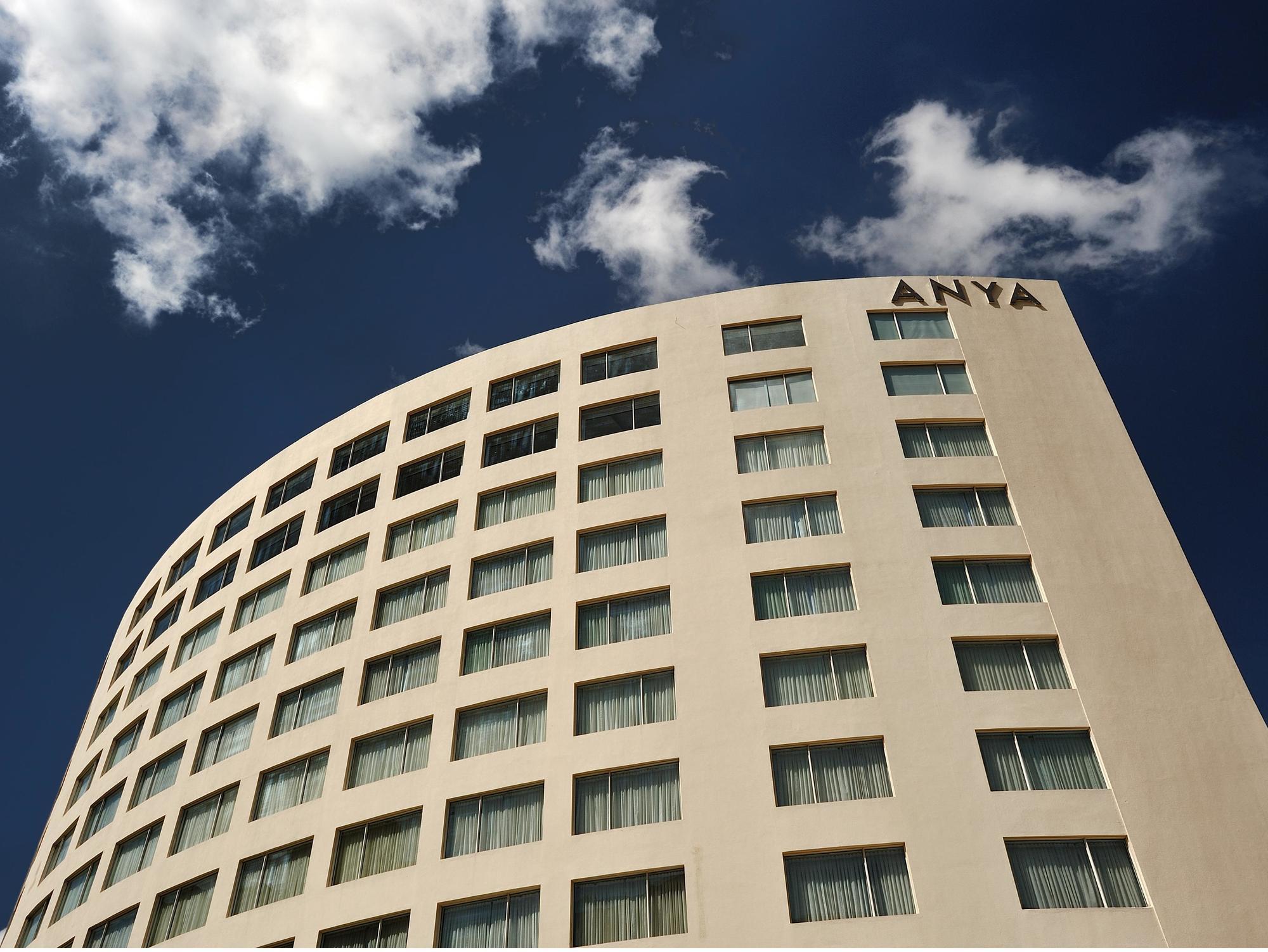 The Anya Hotel-Golf Course Road Gurgaon Exteriör bild
