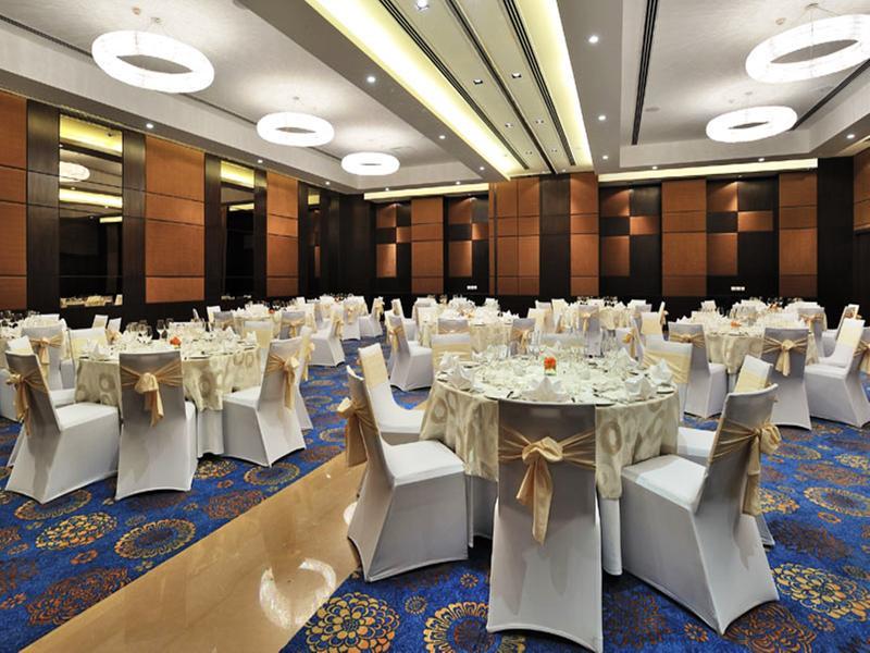 The Anya Hotel-Golf Course Road Gurgaon Exteriör bild