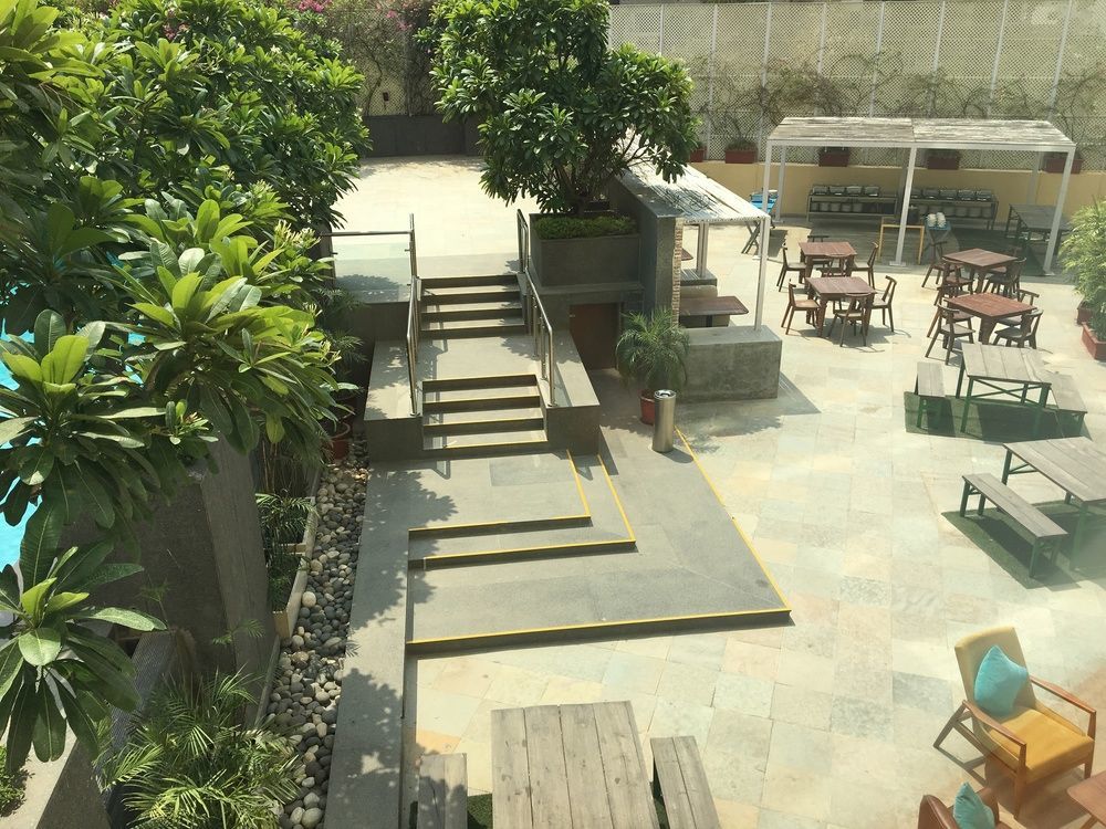 The Anya Hotel-Golf Course Road Gurgaon Exteriör bild